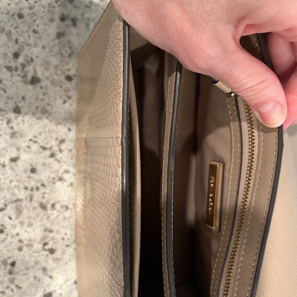 Tory Burch snakeskin purse - Picture 3 of 5